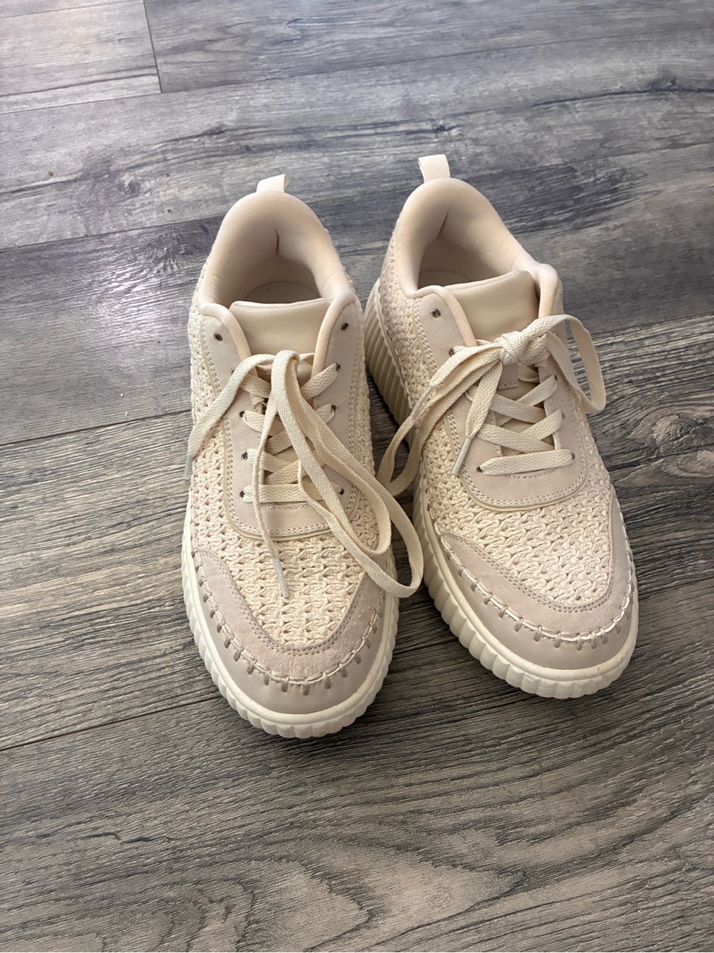 Dream Pairs Women's Platform Knit Lace-Up Sneakers in Cream